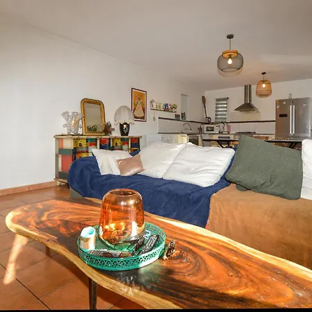 Apartment 2 Bedroom Stunning In Leccia